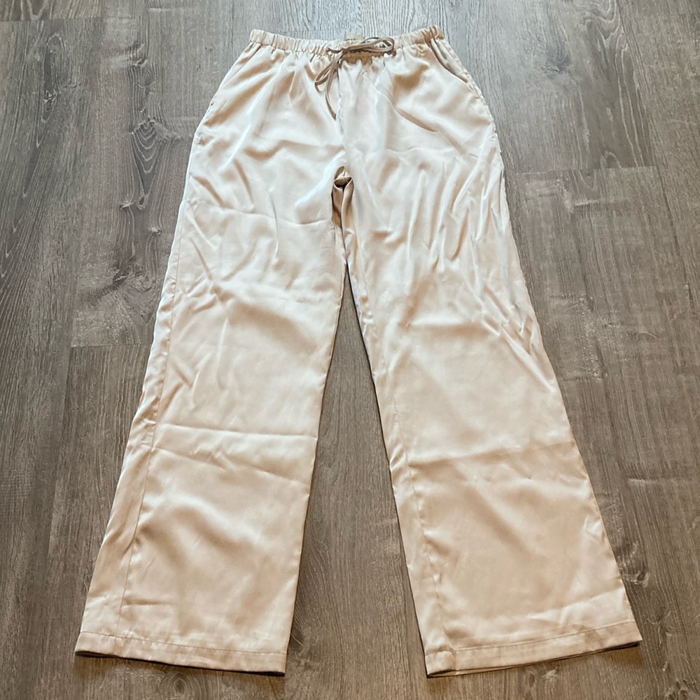 Abercrombie & Fitch satin drawstring, wide leg, lined pants